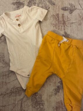Cat & Jack Cream Ribbed Henley Bodysuit with Mustard Joggers